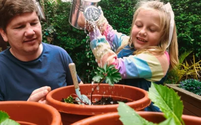 9 Best Gift Ideas for Home Gardeners