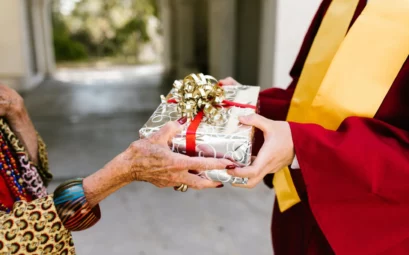6 Suitable Gifts for a Ph.D. Graduation and Why They Are Recommended